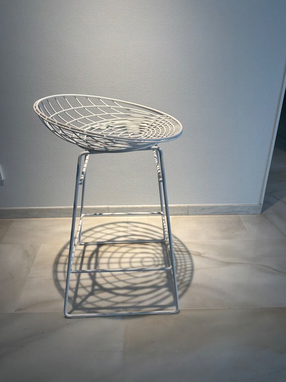 Pastoe KM06 Wire Bar Stool, Barhocker, Metall, Weiß, Modern (Foto 7 von 7)