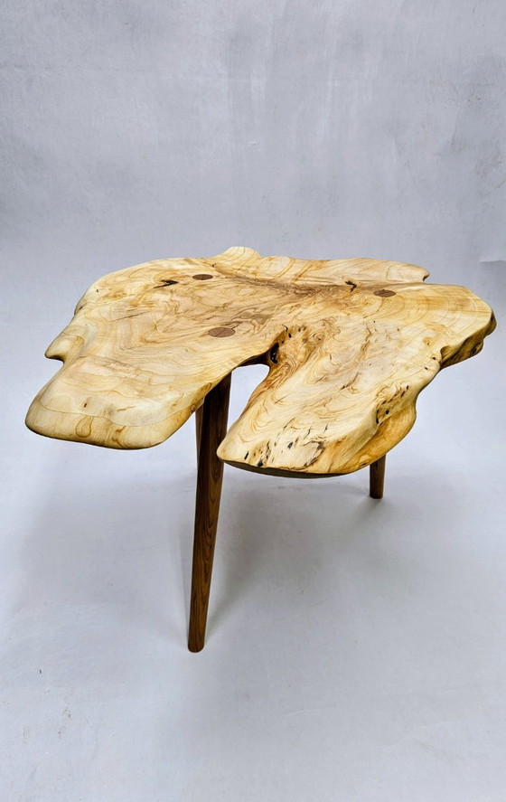 Image 1 of Decorative side table in Cherry