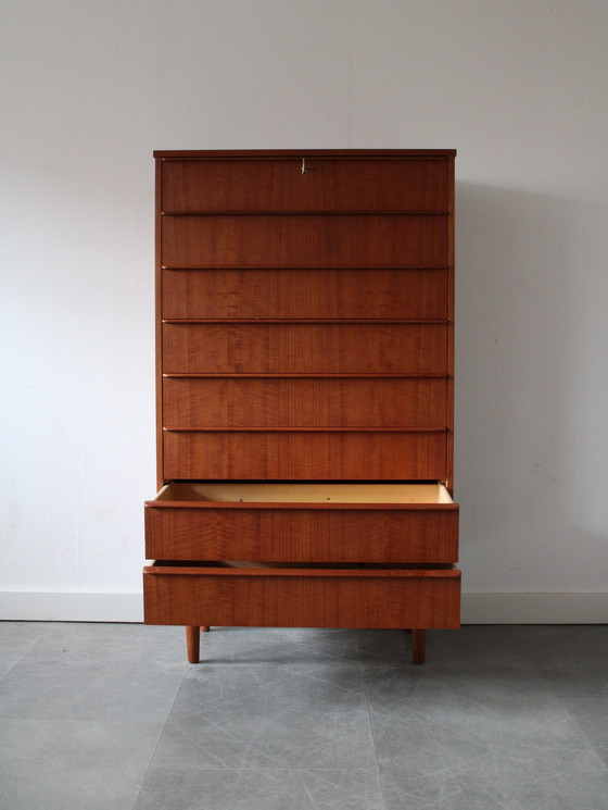 Image 1 of Vintage Deense ladekast in teak, tallboy