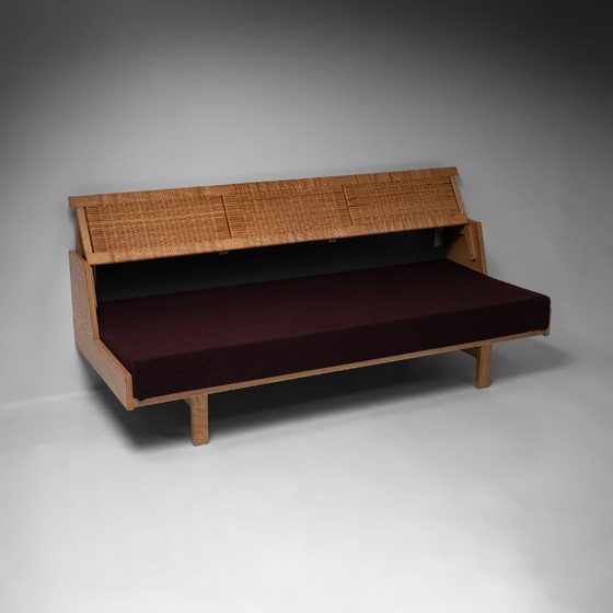 Canapé-lit modèle GE258 en chêne et rotin, conçu par Hans J. Wegner pour Getama, Danemark, 1954 – Banquettes (photo 3 of 19)