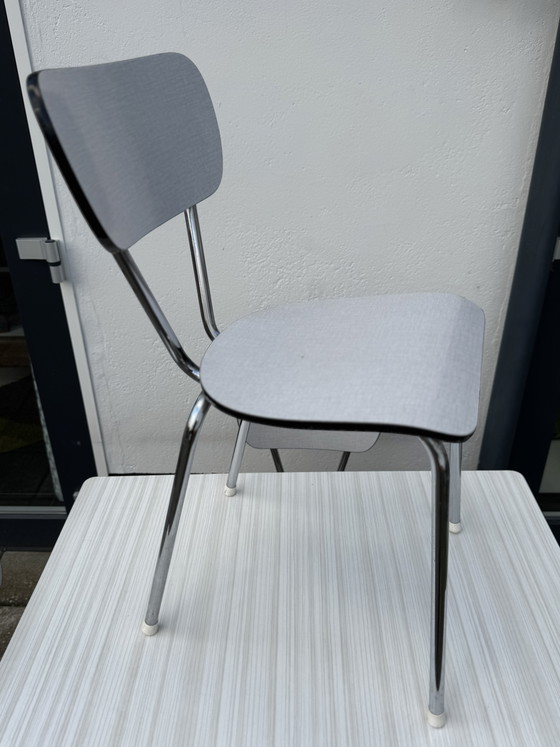 Vintage Laminate Dining Table and Chairs – lamine (photo 2 of 15)