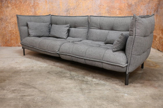 Image 1 of Divano design Husk in tessuto grigio B&B Italia