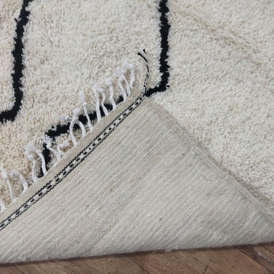 Image 1 of Diamond Berber Rug – Diamant Berbertapijt | Moroccan Wool Rug | 215 × 183 cm