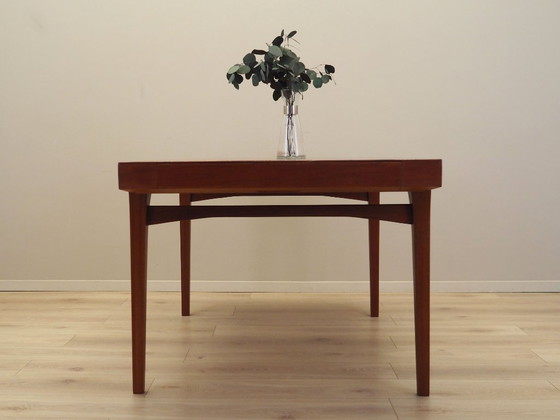 Image 1 of Table en teck, design danois, années 1970, production : Danemark