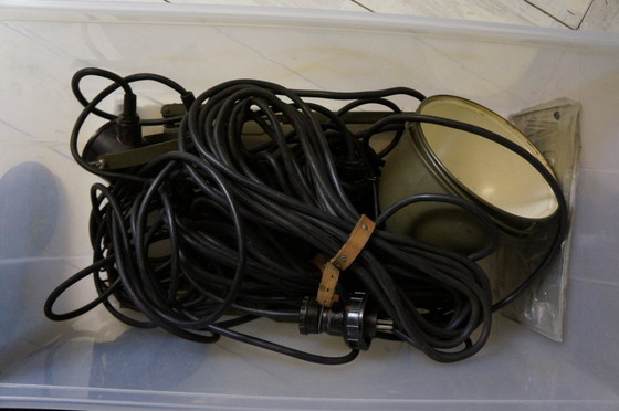 Image 1 of 3 originele militaire legertent / legerkamp lampen