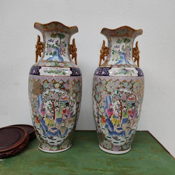 Set Large Vintage Oriental Vases Baluster Vases, Canton Porcelain (photo 13 of 17)