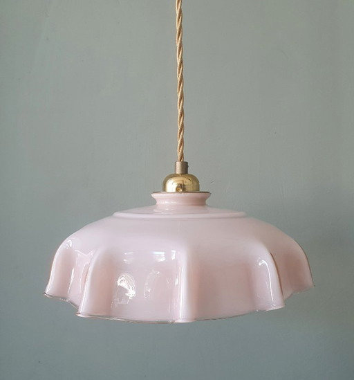 Vintage French pendant lamp - pastel rose opaline glass. – hanglampen, Metal (photo 2 of 15)