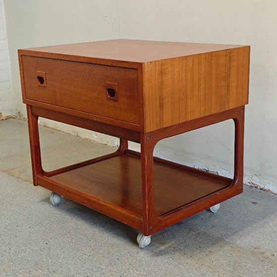 Image 1 of Vintage bijzettafel teak Brouer Møbelfabrik