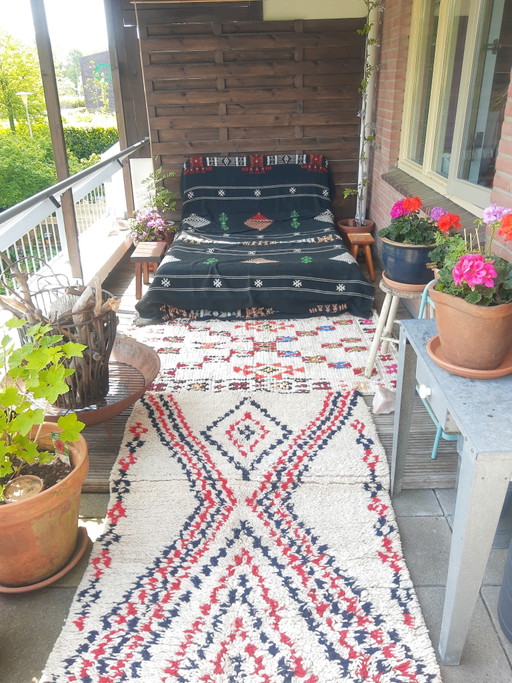 Bellissimo tappeto berbero retrò in lana annodato a mano, 216 x 93 cm