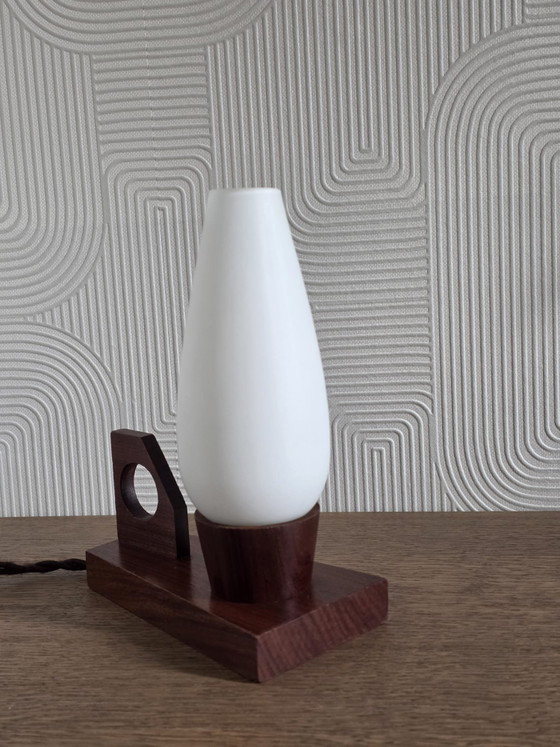 Lampada da tavolo vintage Mid-Century – Lampade da tavolo, Wood, Glass (photo 6 of 7)