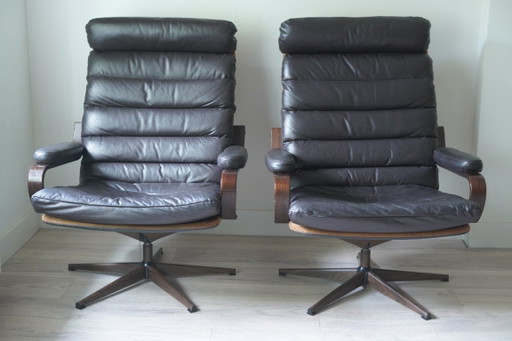 Zeldzaam Paar Jaren '70 Georg Thams Draai Lounge Stoelen voor A/S Vejen Polstermøbelfabrik - Deense Design Klassiekers