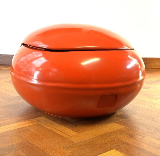 Image 1 of 2x Garden Egg chair Peter Ghyczy