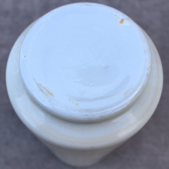 Image 1 of Vaso antico in opalino con dipinto floreale