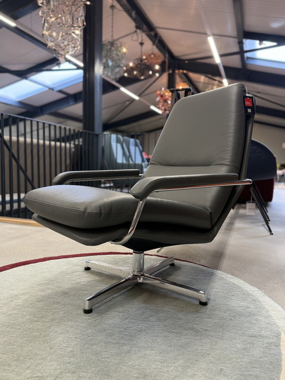 Image 1 of Gelderland 400 Fauteuil Grijs Leer Draaistoel