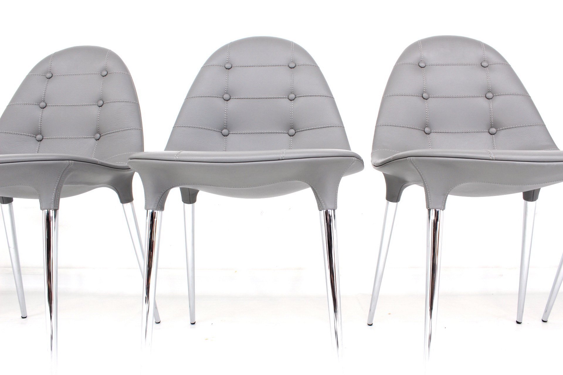 as new, Set of 8 exclusive Cassina Caprice 245 Chair by Philippe