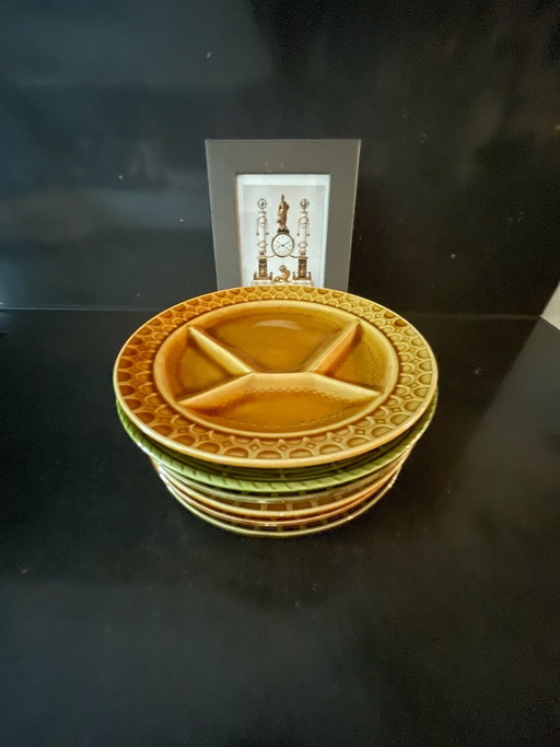 Sarreguemines Fondue/Gourmet Vintage Plates
