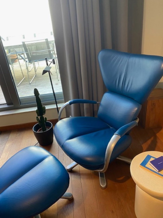 Leolux Formi Phase met voetenbank - 670 lounge stoel – Draaistoelen, Leather (photo 5 of 5)