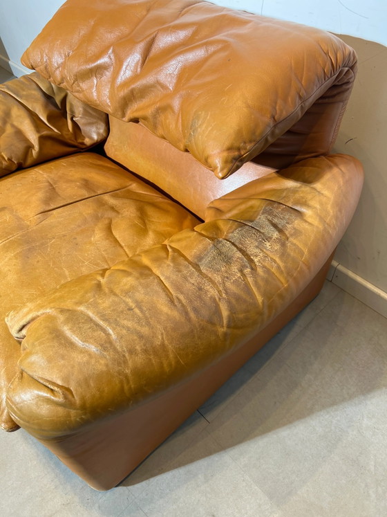 Sillón Cassina Maralunga de cuero de Vico Magistretti – Sillones (photo 4 of 7)