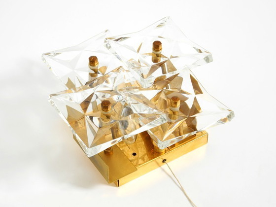 Image 1 of Originale Kinkeldey-Wandlampe aus Kristallglas und Messing aus den 1960er Jahren in neuwertigem Zustand