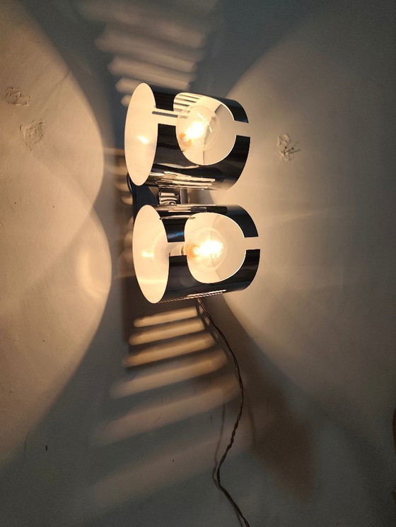 Image 1 of Metalen wandlamp. Spanje, jaren 1970.