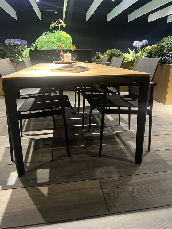 Image 1 of Se venden 6 sillas de comedor y mesa Gloster Carver