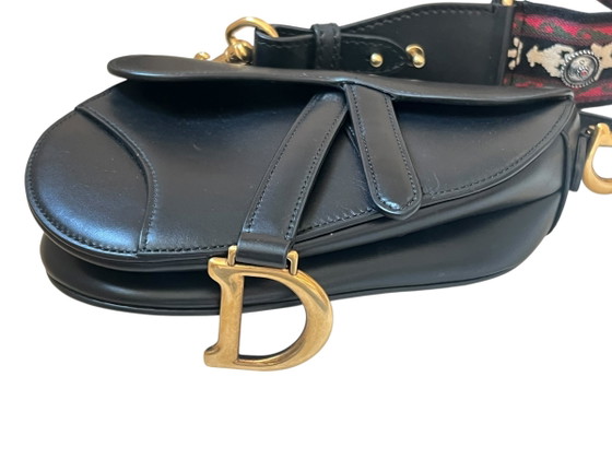 Image 1 of Dior zadeltas