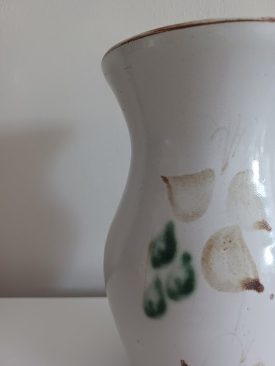 Image 1 of Ballydougan. Handcrafted ceramic vase. hand-painted. Organic design.