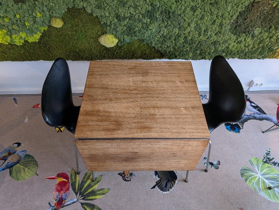 Image 1 of Tavolo Arne Jacobsen 3601 + 4 sedie Butterfly 3107 | Prima edizione