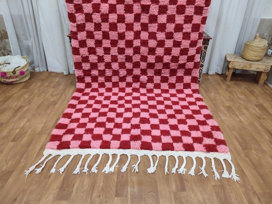Image 1 of Handgeknüpfter Naturwollteppich, rot und traditionell rosa, 150/250 cm