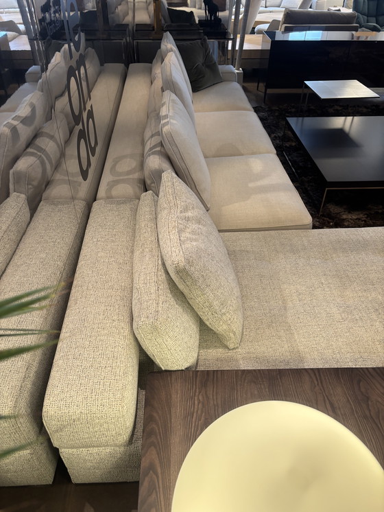 Image 1 of Minotti Lawrence configuration 225x410cm fabric cat.G