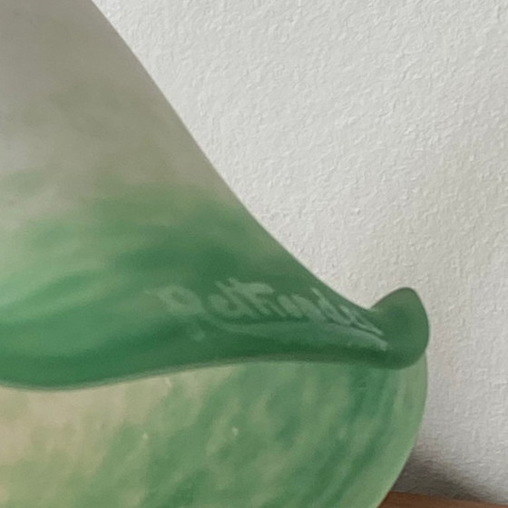 Image 1 of Brass swan-neck wall sconce with a glass paste tulip shade, signed Rethondes