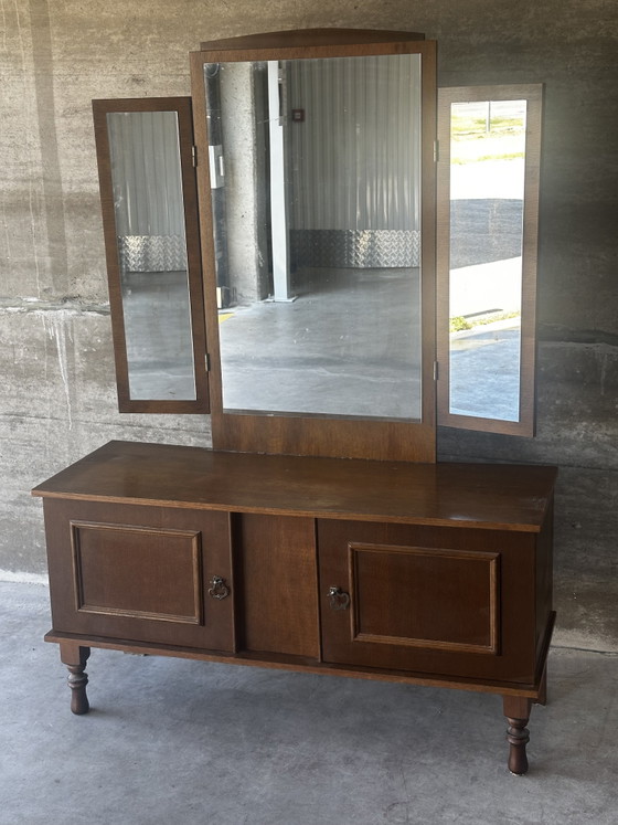 Vintage kaptafel met drieluikspiegel, jaren 50 – Coiffeuse Mid-Century, Ladekasten, Wood, Glass (photo 3 of 15)