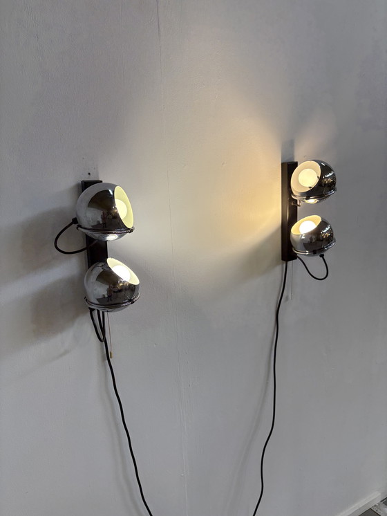 Image 1 of 2 lampes à eau Vintage Chroom Spaceage Eyeball Wandlampen Raak Globe