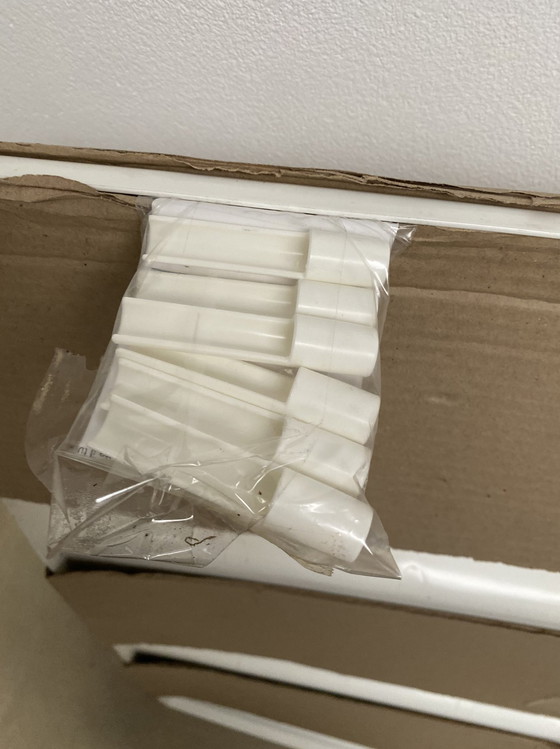 Image 1 of 2 x Ikea Kämpe Regal in weiß, eines Originalverpackt 