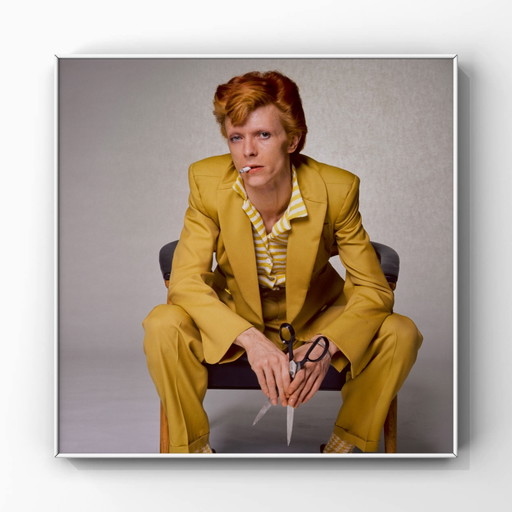 1x David Bowie con traje de Freddie Burretti, Los Ángeles, 1974