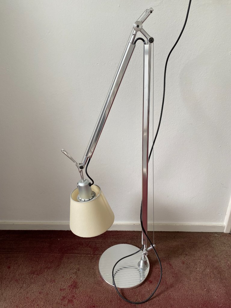 Artemide Tolomeo Basculante Terra Reading Floor Lamp | €650 | Whoppah