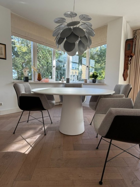 Design COR Conic Dining Table with Alvo Chairs – Dining set, Metal, Plastic (photo 6 of 22)