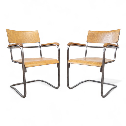 Marcel Breuer's B 34 armchairs variation from Samal & Co.