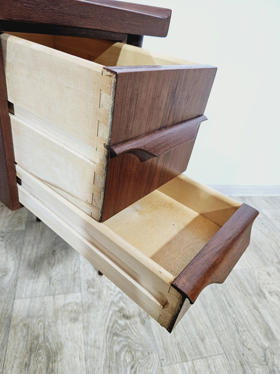 Teak Schminktisch von Gunnar Nielsen f&uuml;r Tibergaard, D&auml;nemark, 1960er Jahre – Schminktische (photo 15 of 18)