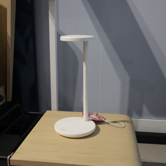 Image 1 of Lámpara de mesa Flos Dr.Oblique