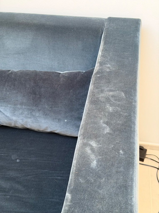 Image 1 of E15 Sofa KERMAN – Velvet, dark blue