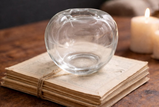 Image 1 of Vaso Orrefors "Stella Polaris" in vetro di Vicke Lindstrand – Design svedese – anni '70