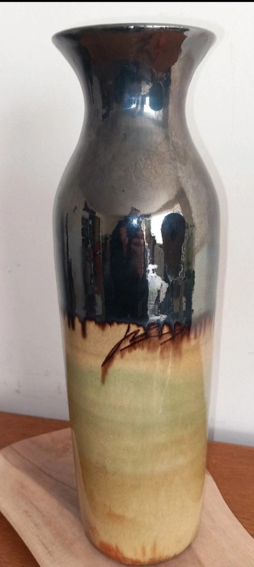 “Shadow & Light” Sculpture Vase – Ceràmica Planas Marquès (La Bisbal) – Signed Piece 33cm – Collection Condition