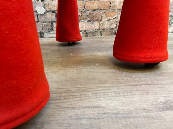 Image 1 of Moooi VIP Chair red