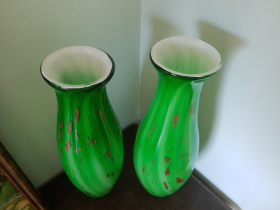 Image 1 of Set hoge Murano handgeblazen glazen vazen siervazen decoratieve vazen sierobjecten in groen met goud, vintage 