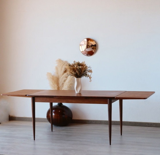 Image 1 of Table de Repas Vintage en Teck – Design Scandinave Extensible