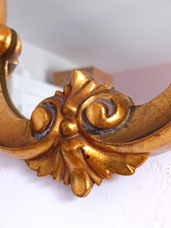 Image 1 of Specchio in legno massello dorato in stile barocco