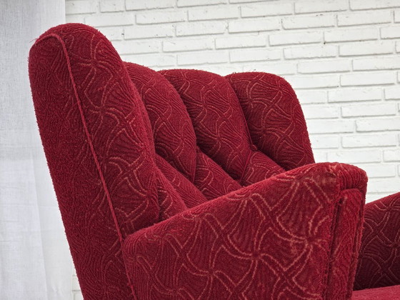 Image 1 of Anni '60, poltrona danese, tessuto originale rosso per mobili.