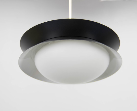 Image 1 of Lámpara de araña OVNI de la era espacial de Napako, década de 1960, restaurada