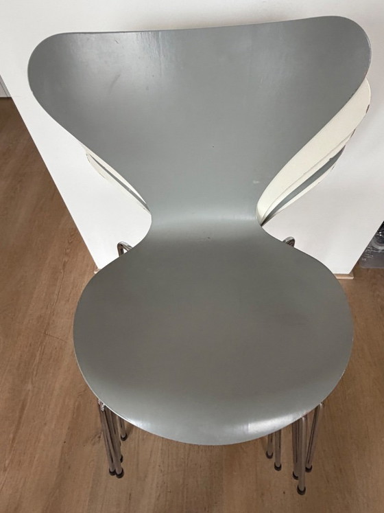 6x Sedie Originali Fritz Hansen Serie 7 (1989), Arne Jacobsen, Sedie da pranzo, Legno, Cromo, Bianco (foto 11 di 12)